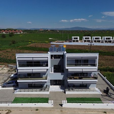 Elinor Apartments Flogita Exterior photo