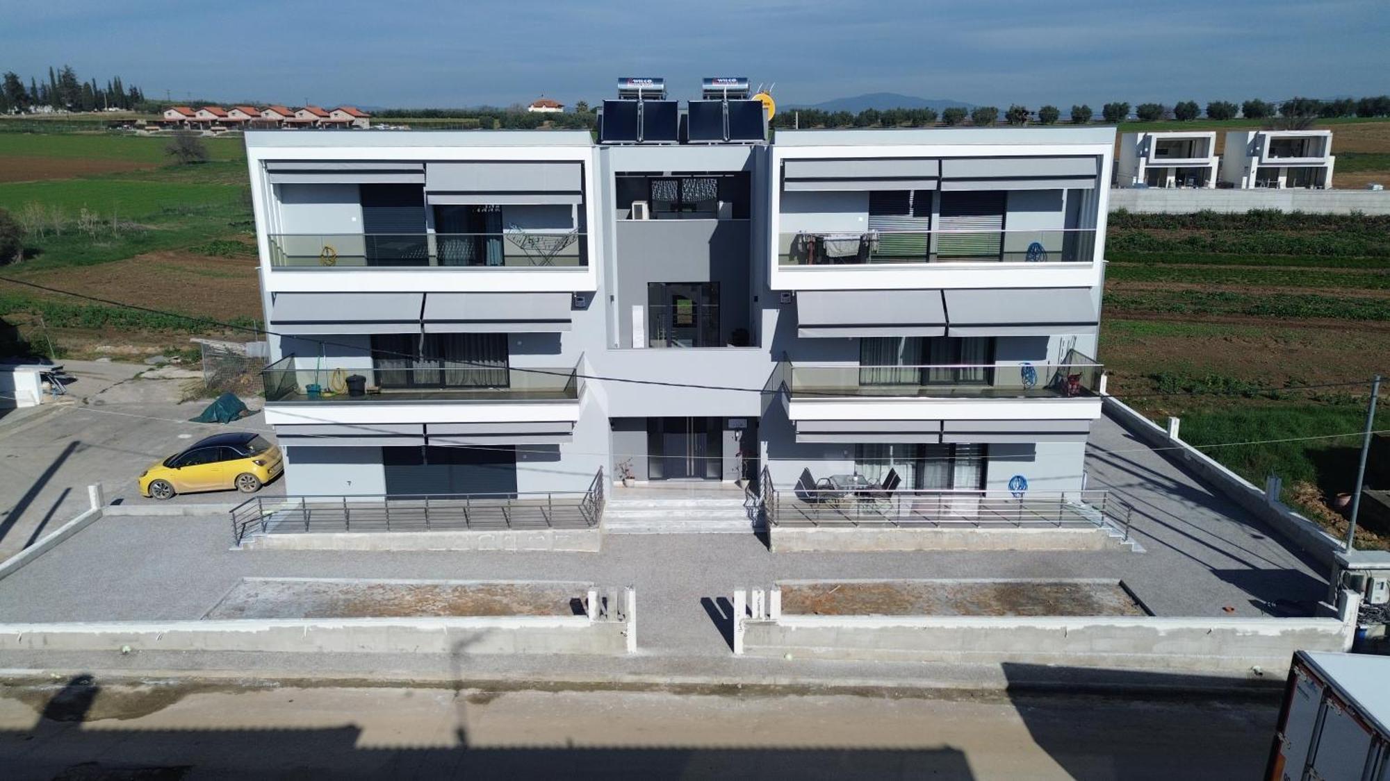 Elinor Apartments Flogita Exterior photo