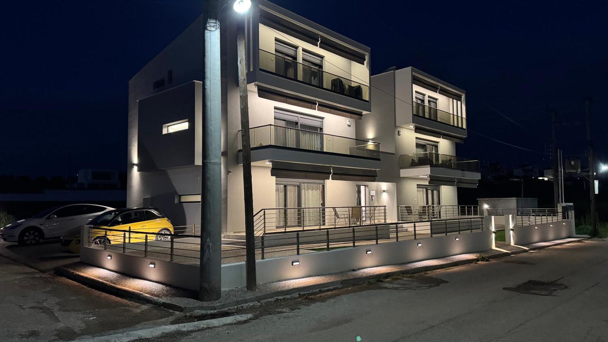 Elinor Apartments Flogita Exterior photo