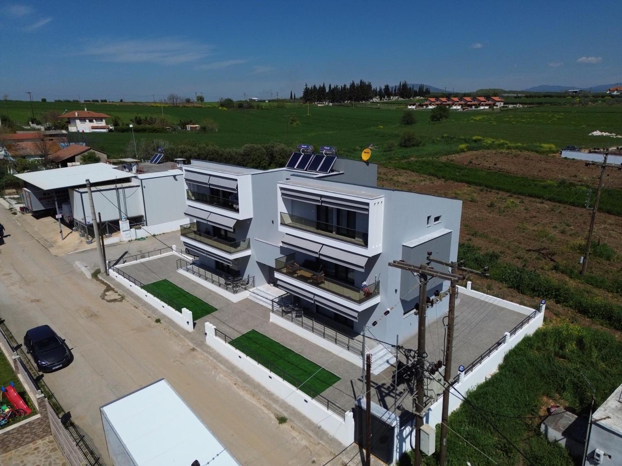 Elinor Apartments Flogita Exterior photo